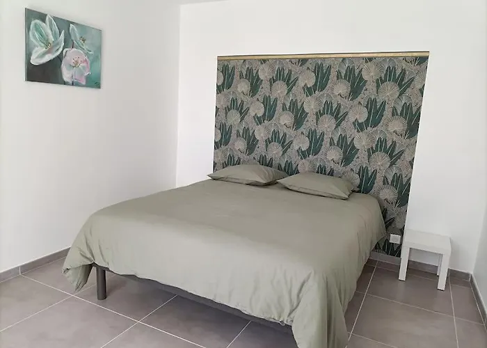 Maison De Village En Provence