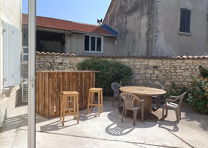 Maison De Village En Provence