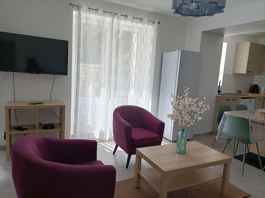 Holiday home Maison De Village En Provence *